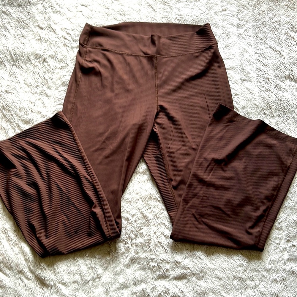 NWOT Wide Leg Leggings